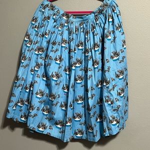 PUG. Mary Blair kittens print Jenny skirt. Excellent condition. Size 2X.